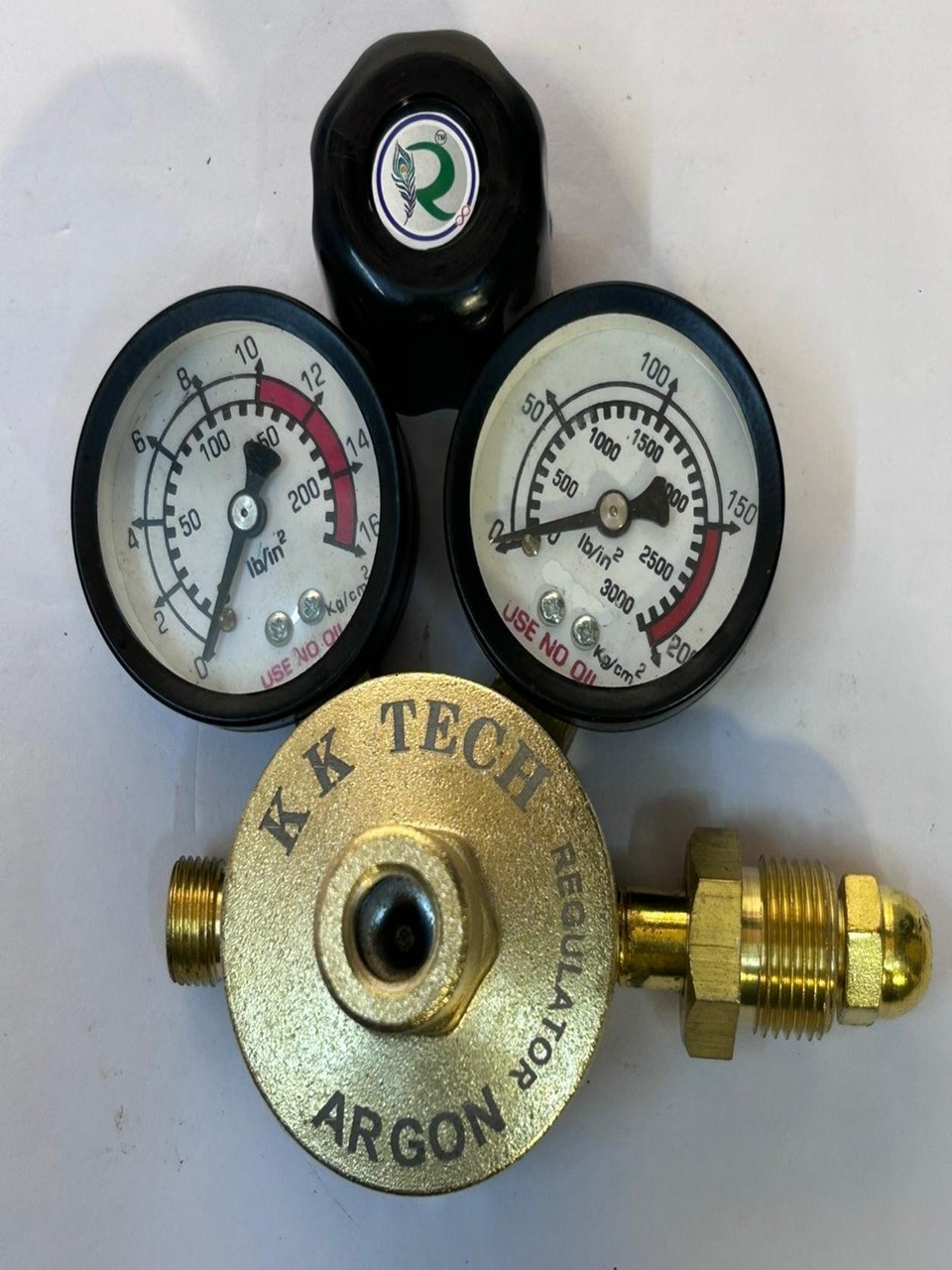Single Stage Double Gauge Regulators - Argon